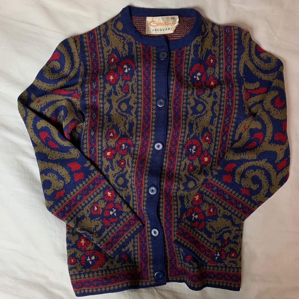 🚨SOLD Unique Vintage Cardigan